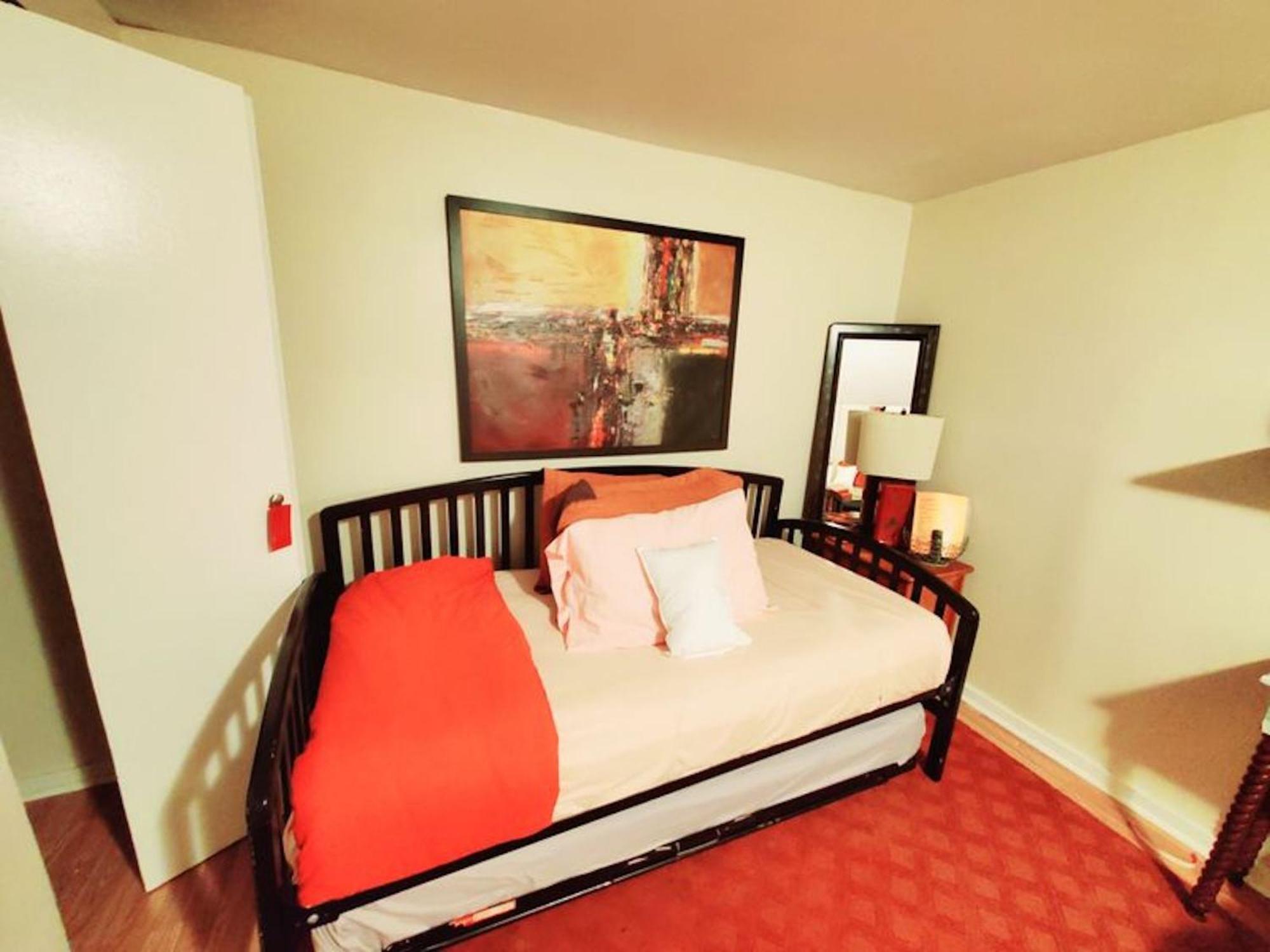 Room In Guest Room - Fall Room 3Min From Yale, And Other Colleges ニューヘイブン エクステリア 写真
